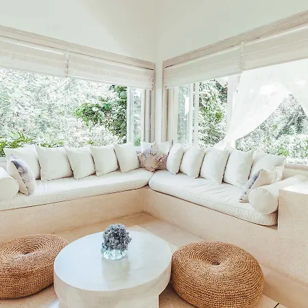 Cloud Nine Estate Villa