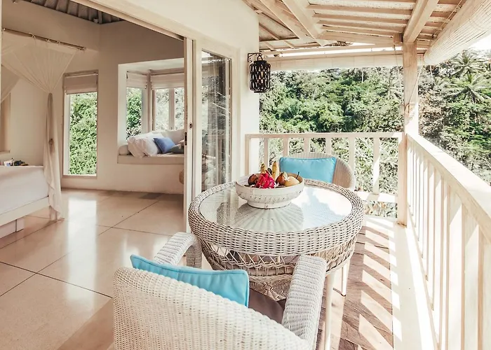 Cloud Nine Estate